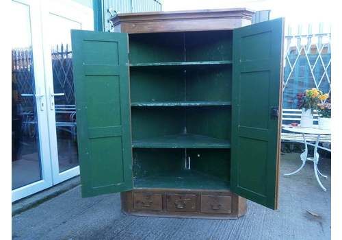 Pine Corner Cabinet Antique, 1800s