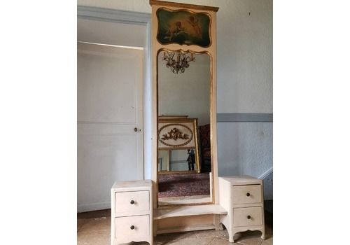 Beautiful Italian Dressing Table