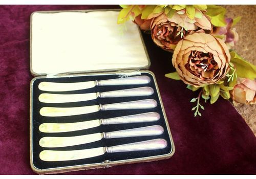Set Of 6 Sheffield Sterling Silver Handled Butter Knives Boxed By J B 1928