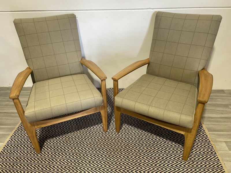 Pair Of Mid Century Vintage Parker Knoll Lounge Chair Model Pk 988 /