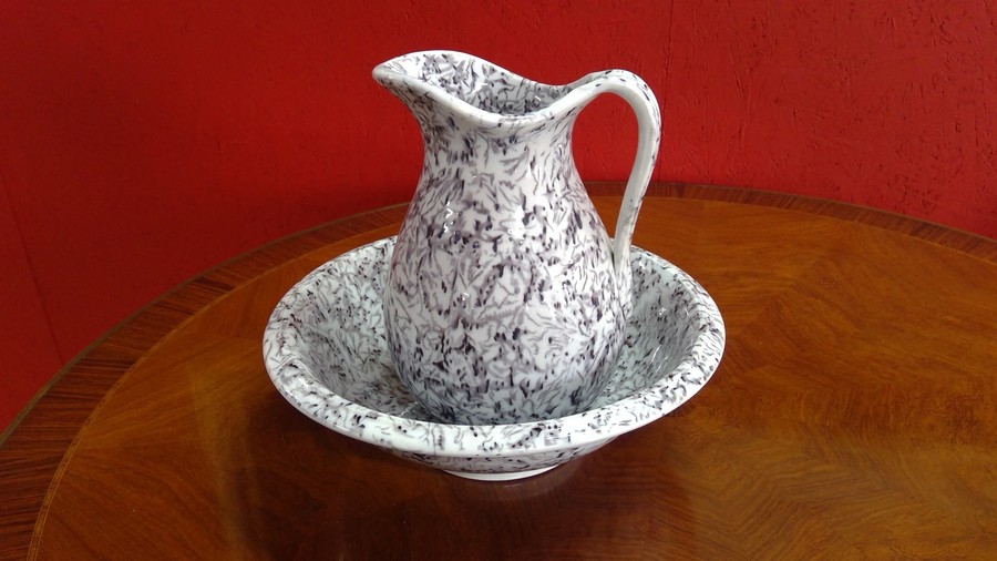 Spatterware Porcelain Glazed Vase40345056